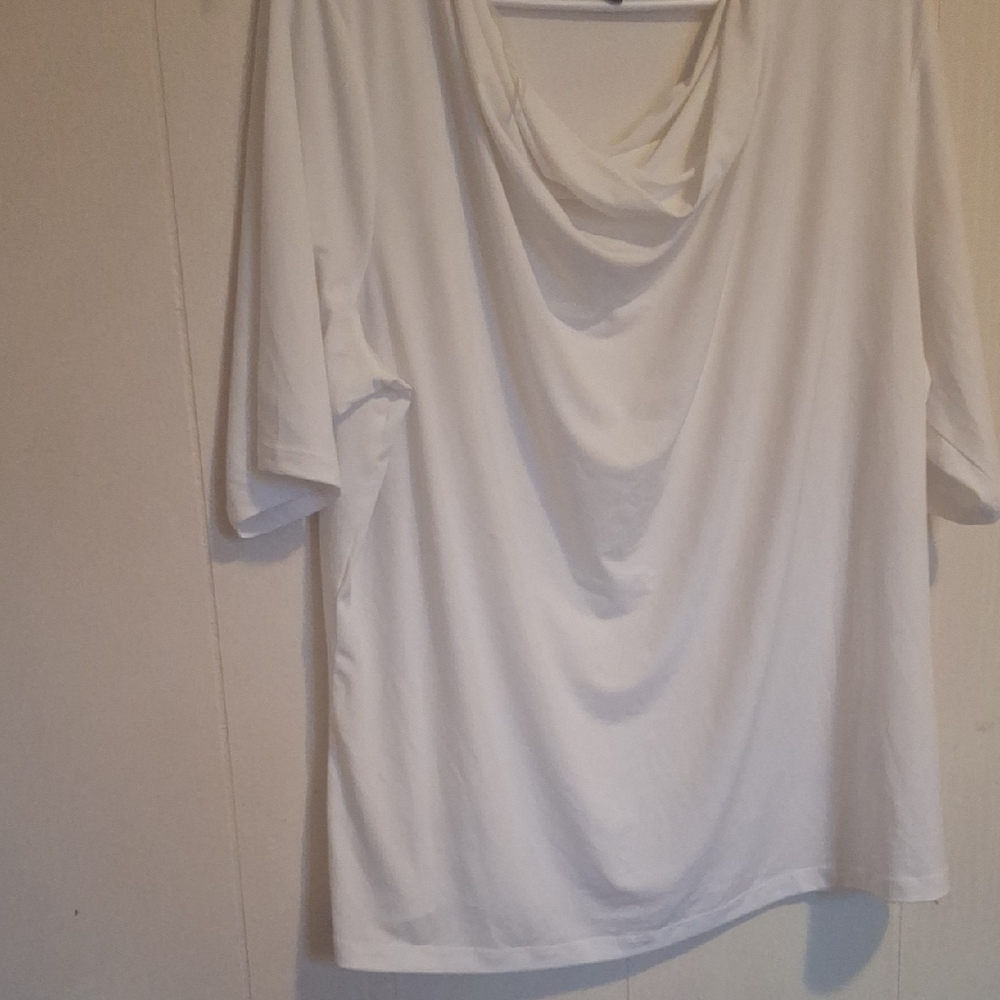 Jones New York Classic White Short Sleeve Top
